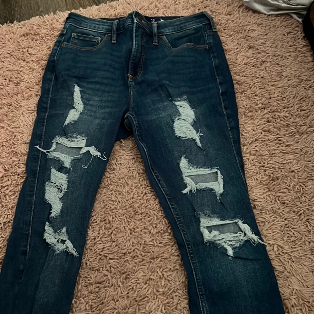 Hollister jeans